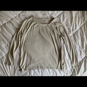 Barely worn, light and layerable